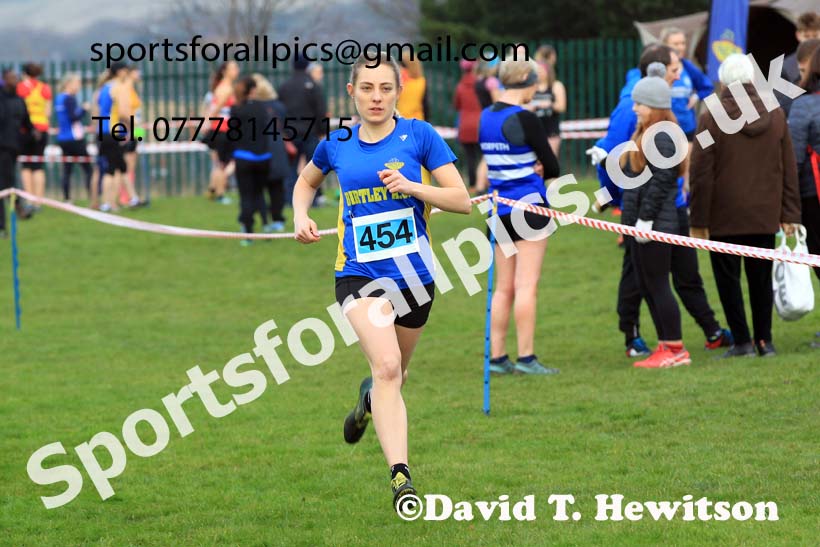 Senior Women and Masters Womens 2022 Birtley Cross Country Relays. Photo: David T. Hewitson/Sports for All Pics